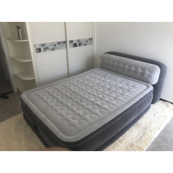 Двуспальная надувная кровать Intex со встроенным электрическим насосом 64448 152x236x86 см-1